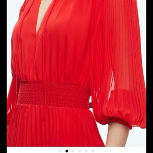 Elegant Red Pleated Dress